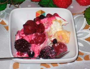 Десерт из ягод