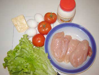 Салат с курицей и помидорами. Продукты