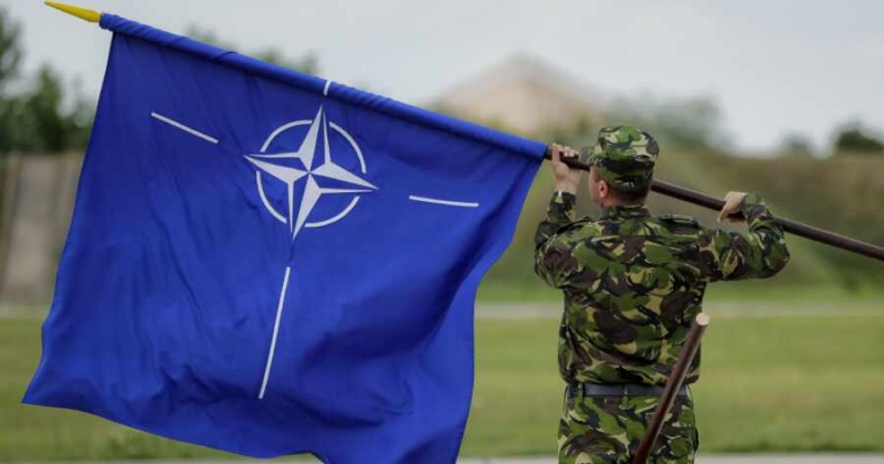 НАТО одержимо расширяется на восток с целью компенсации «российской военной угрозы»